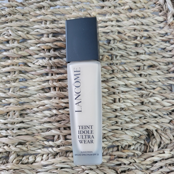 Lancome Teint Idole Ultra Wear Foundation 235N SPF25 Breathable Long Wear NIB - Picture 4 of 8